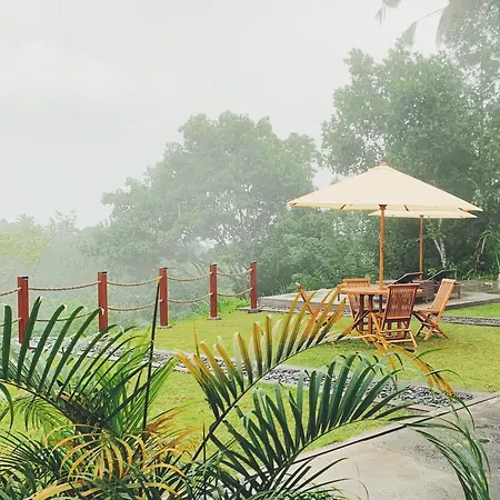 Besakih Homestay & Villa